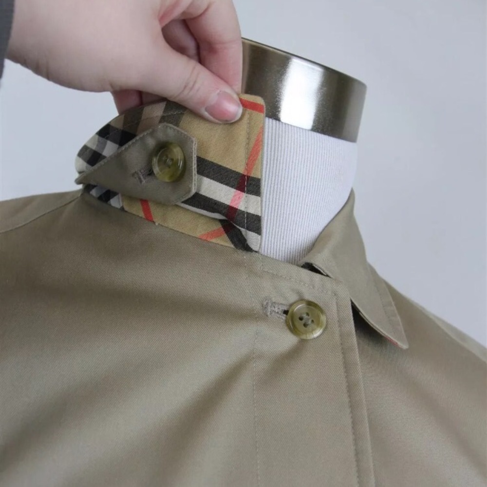 Burberry Classic Khaki Zip Front Jacket ⭐️SOLD⭐️ - Picture 7 of 8